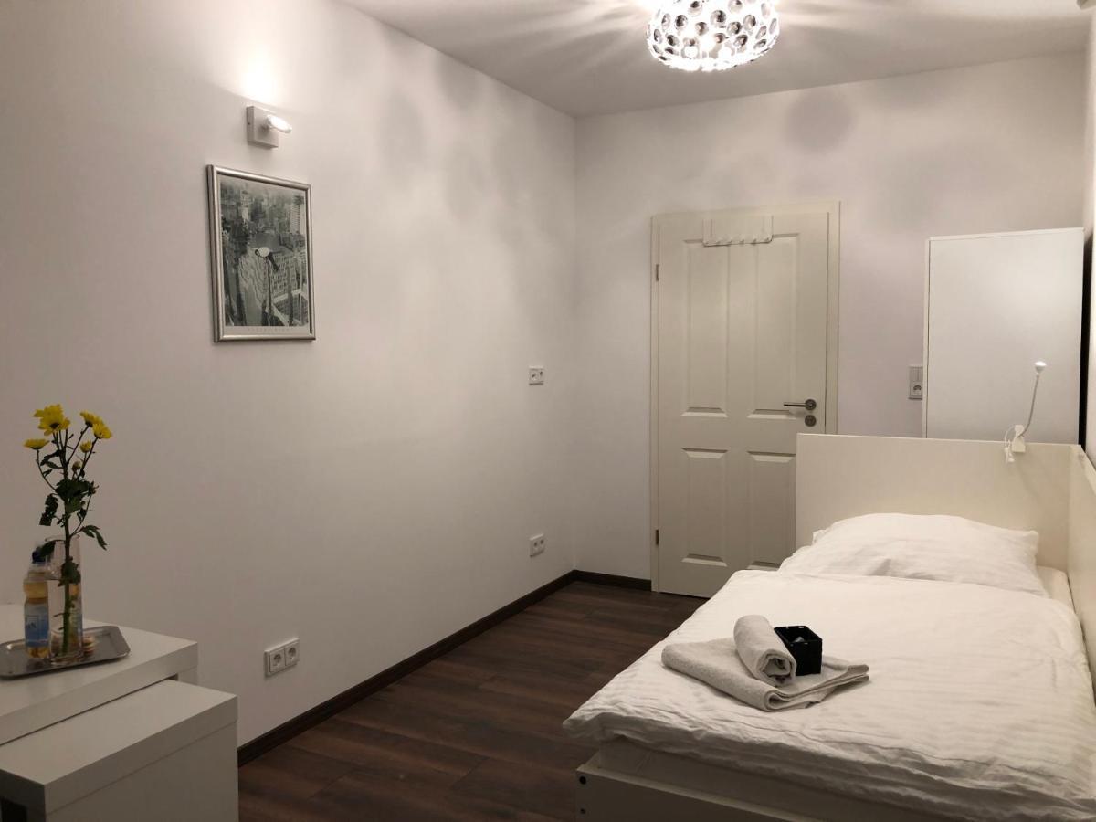 New Private Rooms Fürth Exterior foto